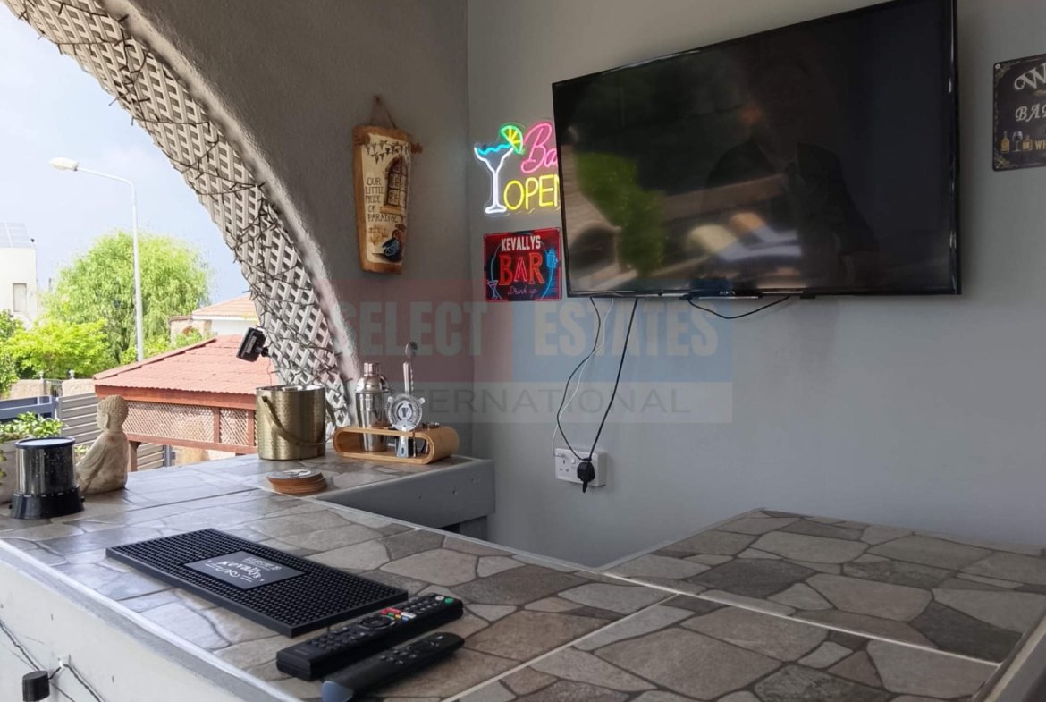 Luxury Villa with Pool with amazing views – North Cyprus