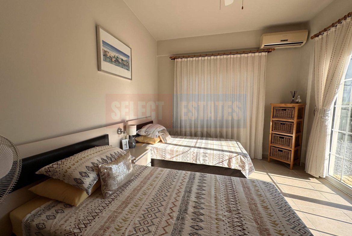 Villa for Sale with Pool in Lapta