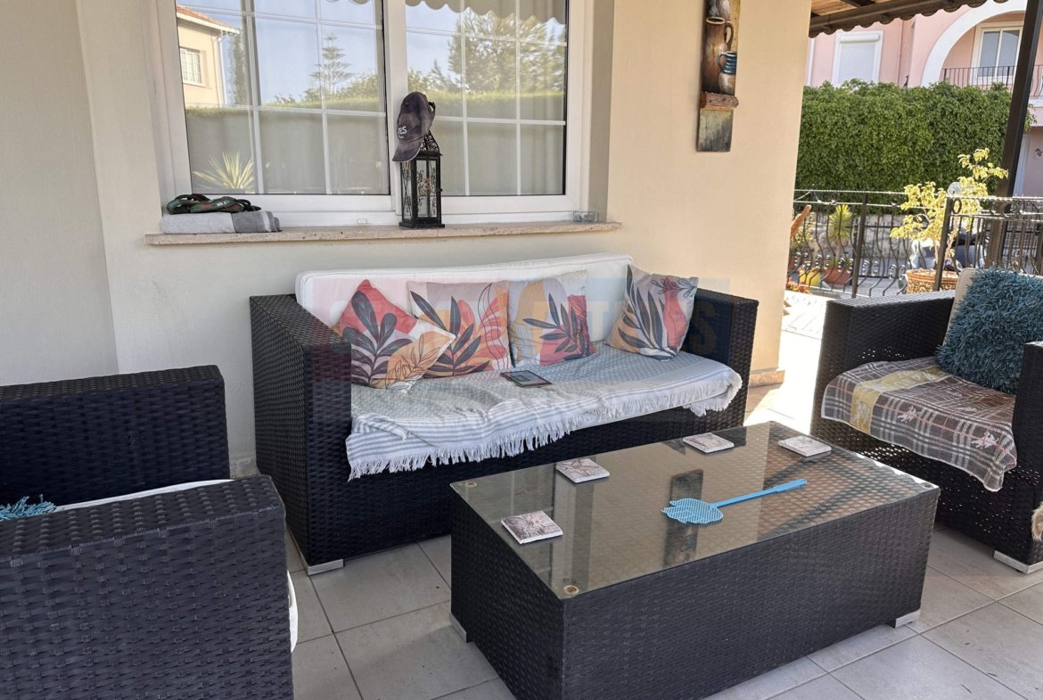 Villa for Sale with Pool in Lapta