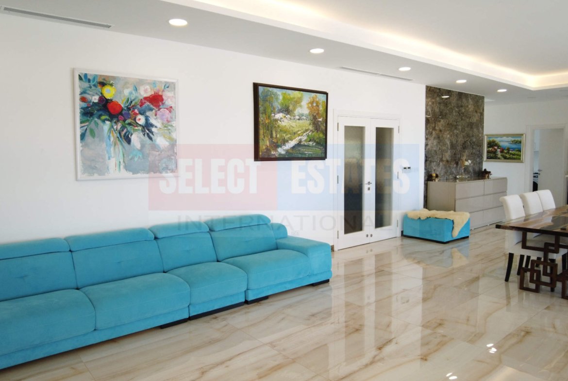 Beach front luxury villa