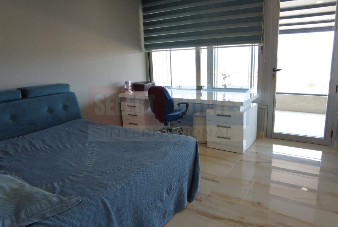 Beach front luxury villa
