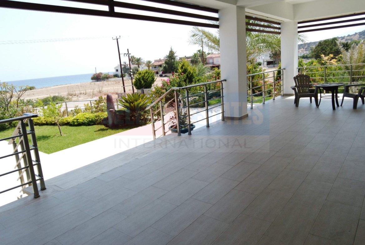 Beach front luxury villa