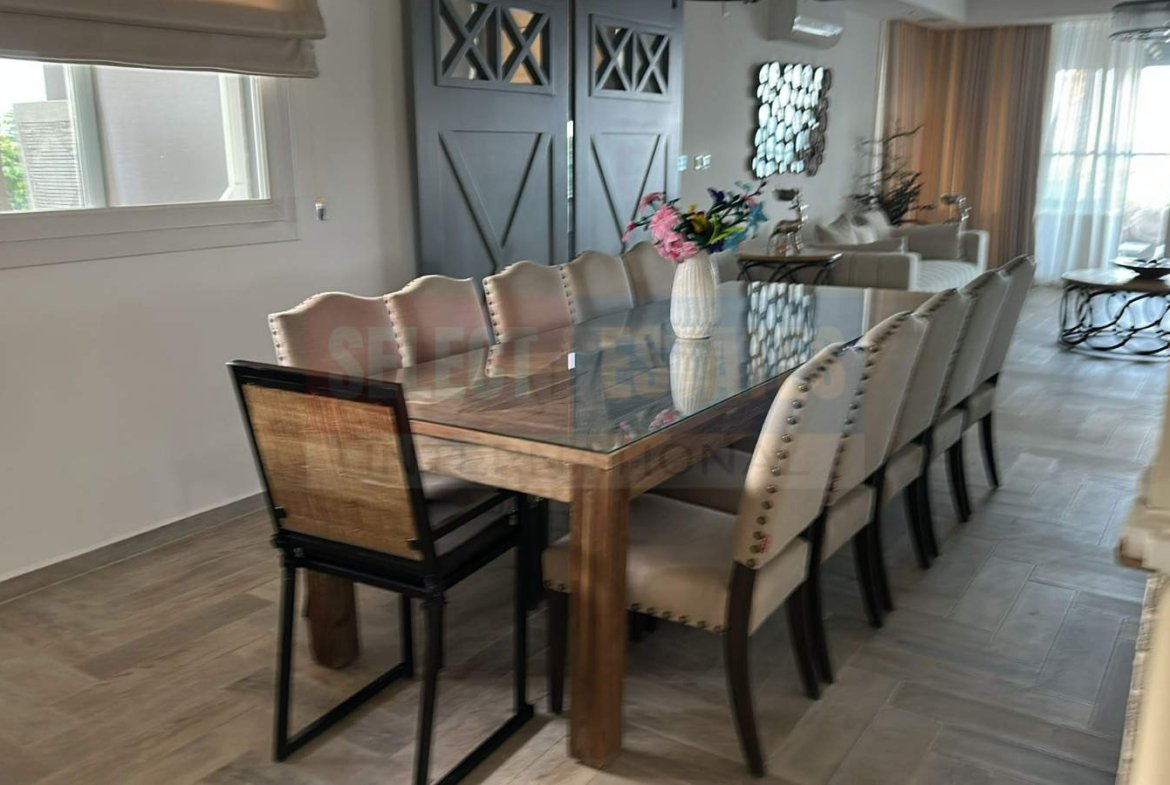Seafront Private Villa – Four Seasons Life 1