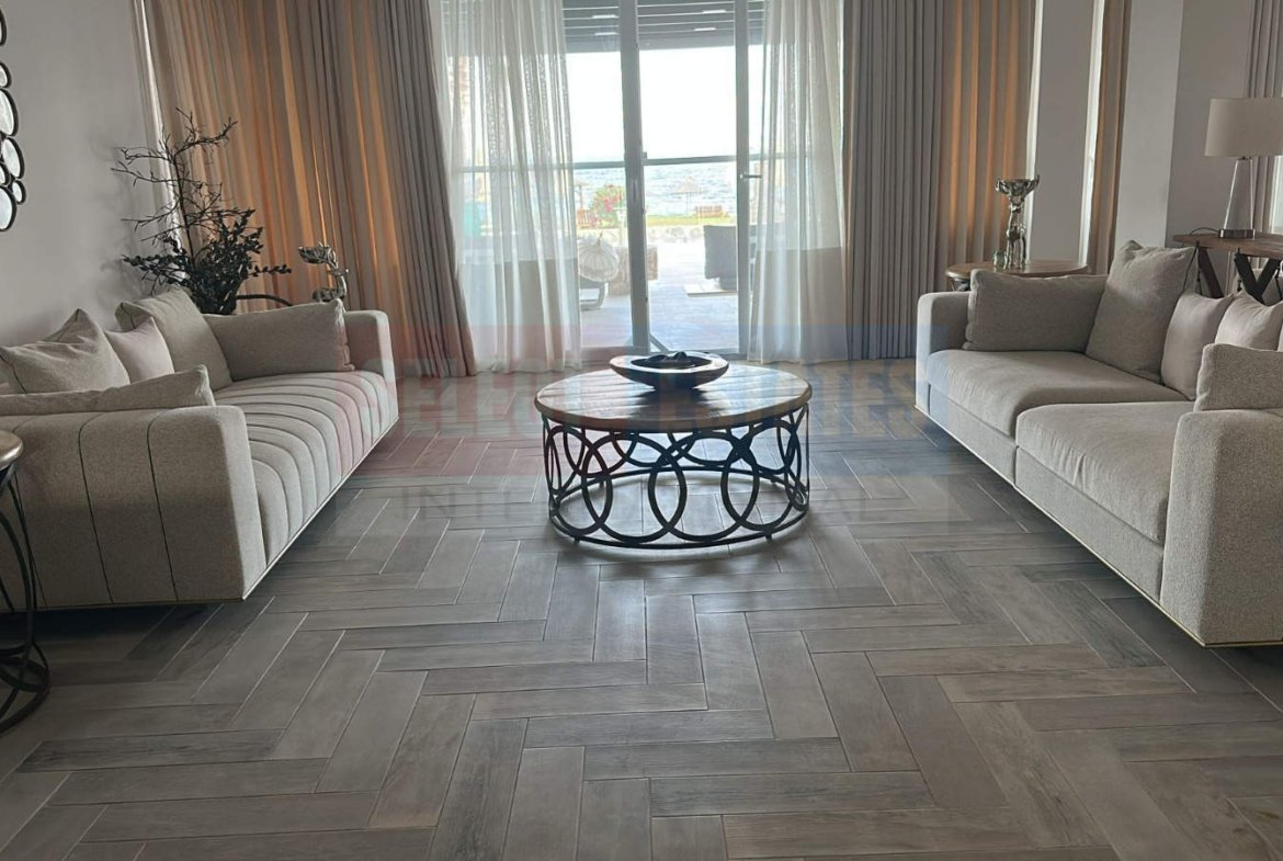 Seafront Private Villa – Four Seasons Life 1