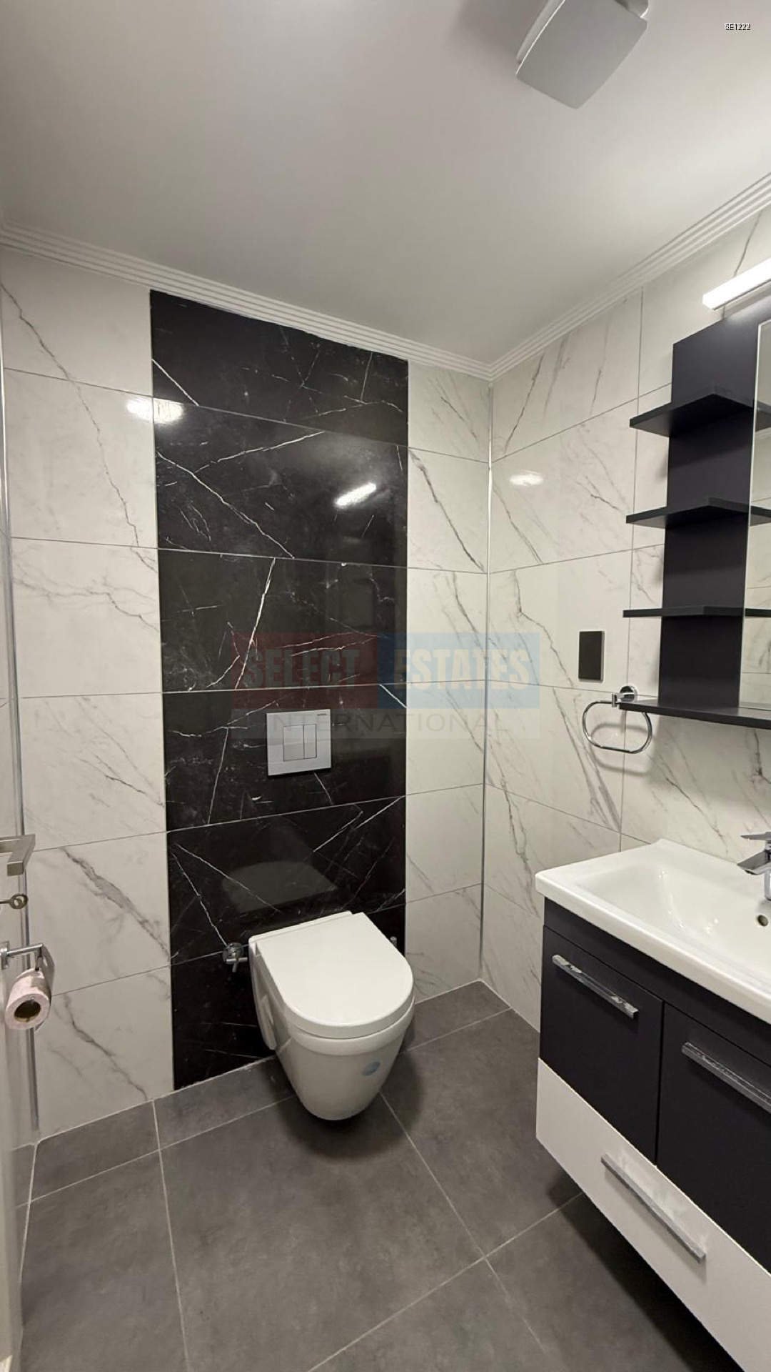 Fully furnıshed to rent in the Heart of Kyrenia, Avrasya City, North Cyprus