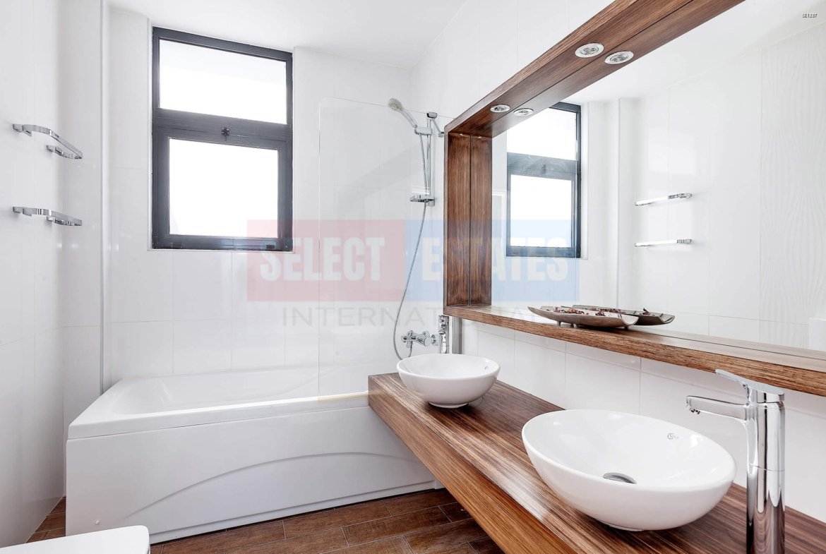 Luxury Modern Villa in Bahçeli