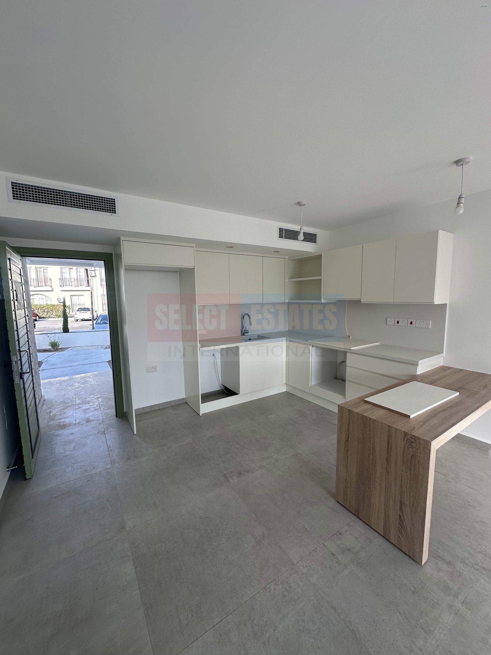 Lapta Irina Living Garden Apartment