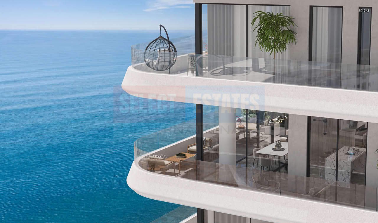 SE1243_001 Luxury Seaside Living in Gaziveren
