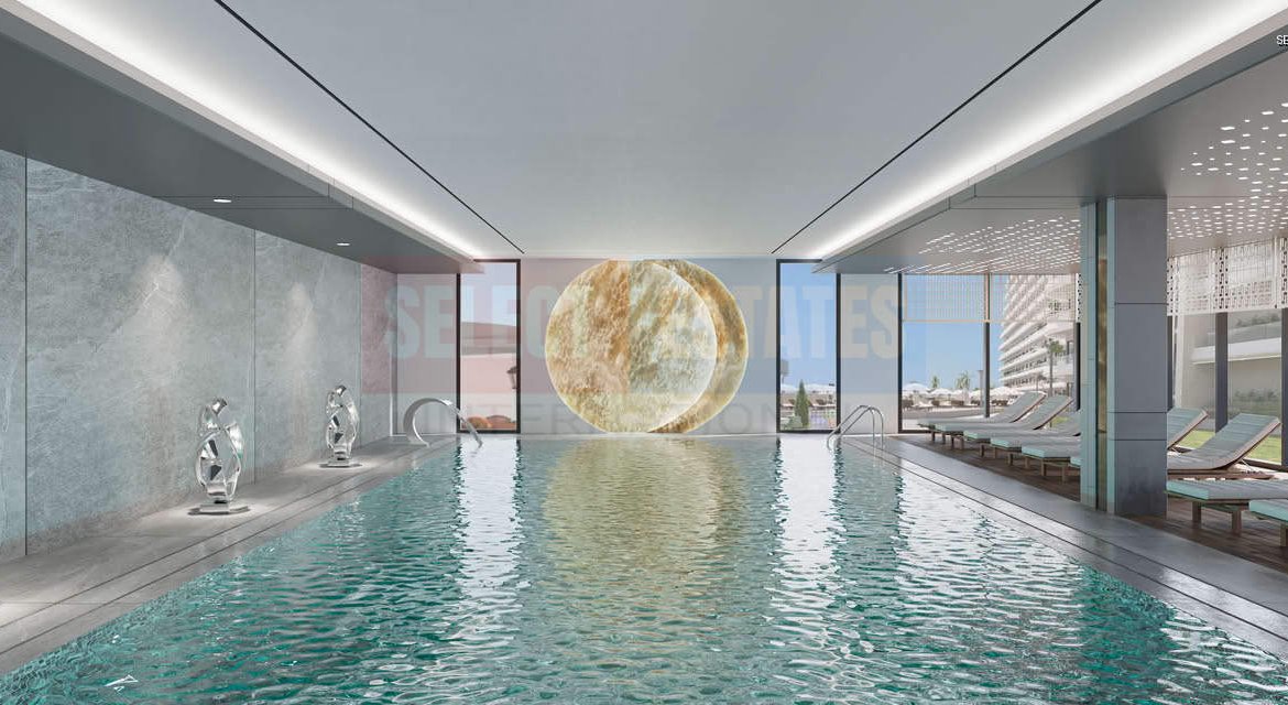 Luxury Sea Life on the West Coast