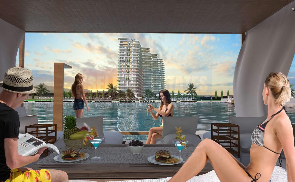 Luxury Sea Life on the West Coast