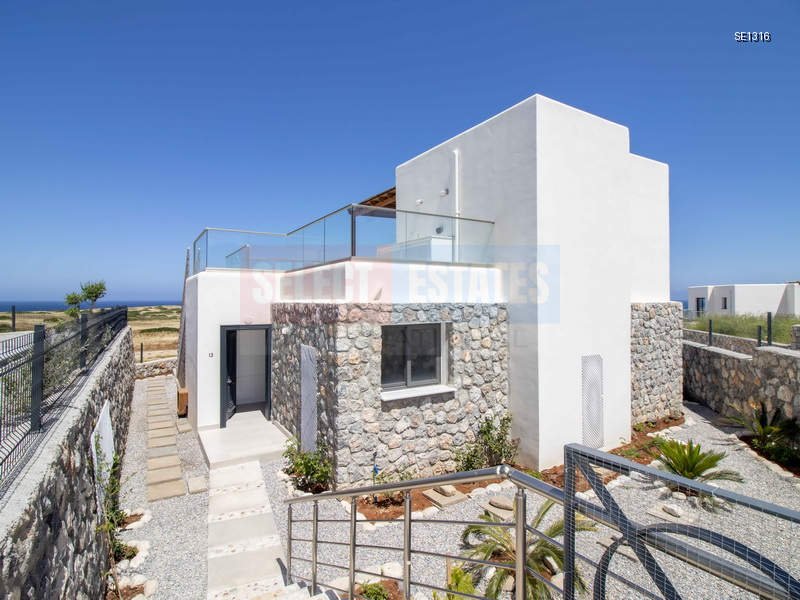 Modern Seaside Villa in Küçük Erenköy Famagusta
