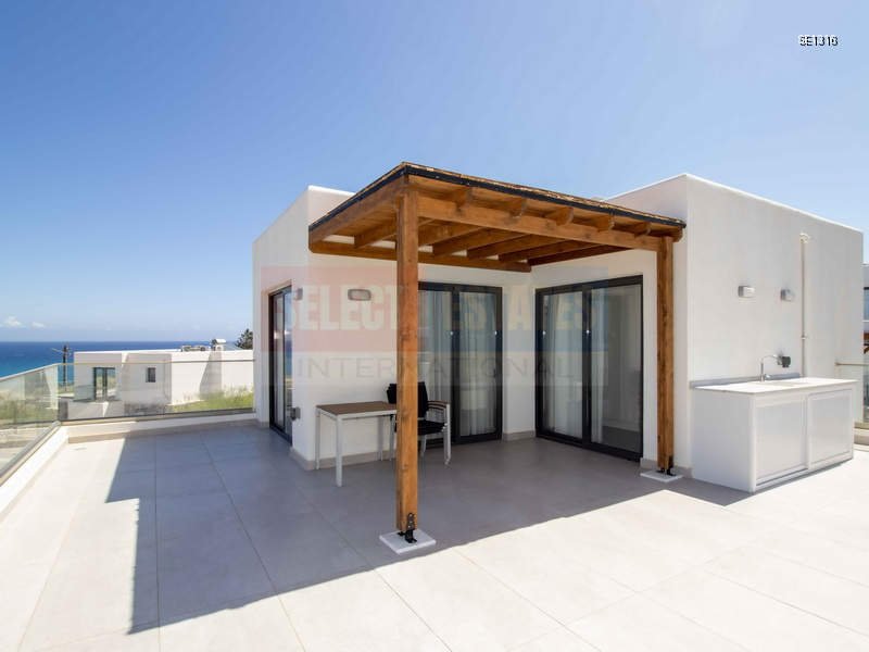 Modern Seaside Villa in Küçük Erenköy Famagusta