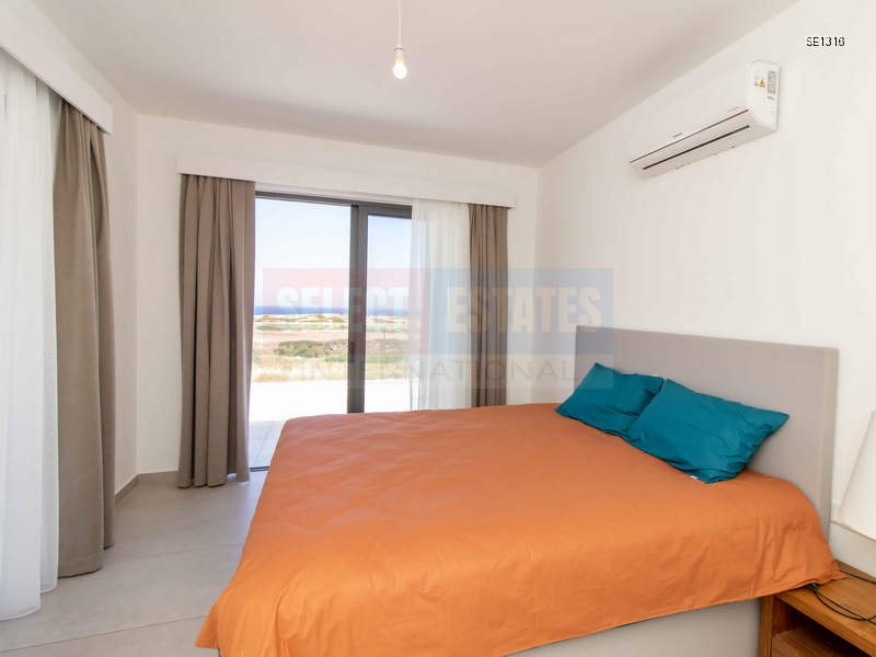 Modern Seaside Villa in Küçük Erenköy Famagusta