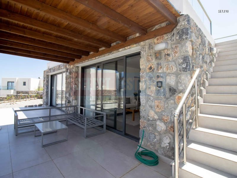 Modern Seaside Villa in Küçük Erenköy Famagusta