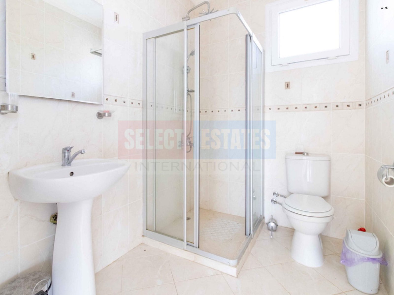 SE1317_015 Luxury Villa with Pool in Bellapais, Northern Cyprus