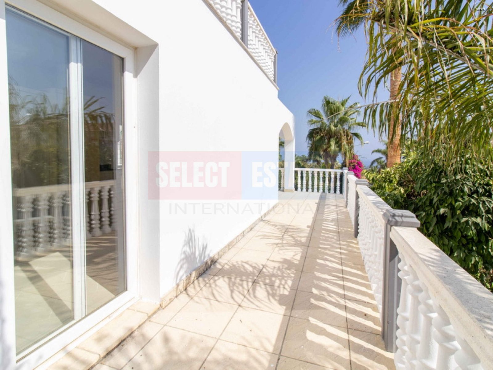 SE1317_019 Luxury Villa with Pool in Bellapais, Northern Cyprus