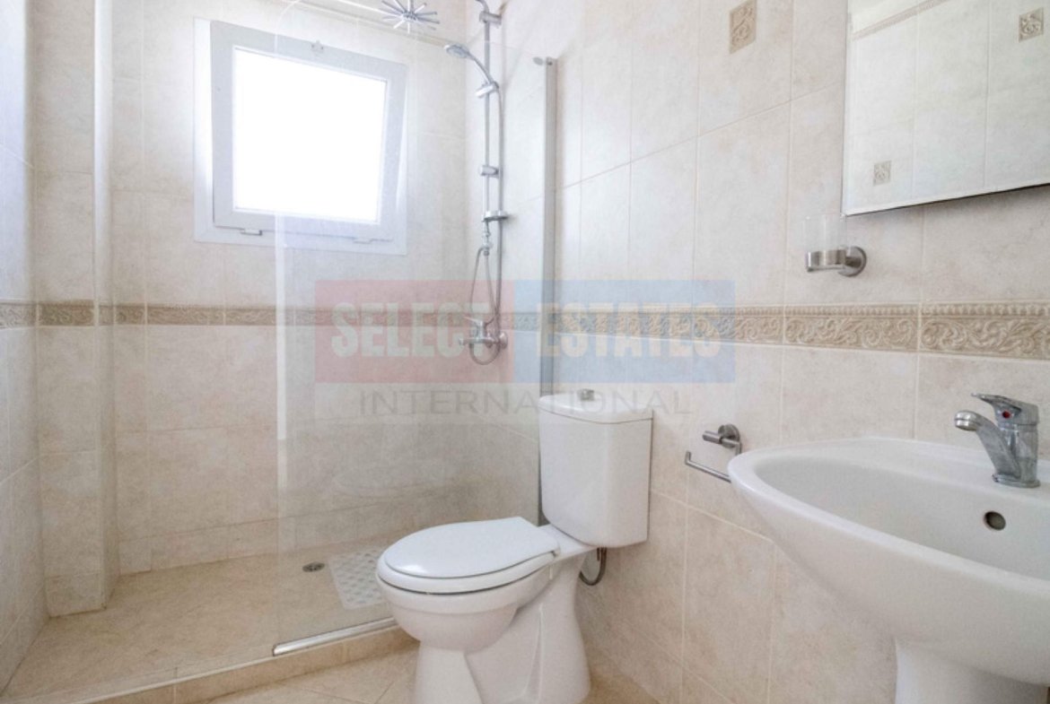 Luxury Villa with Pool in Bellapais, Northern Cyprus