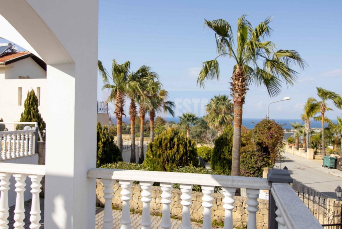 Luxury Villa with Pool in Bellapais, Northern Cyprus