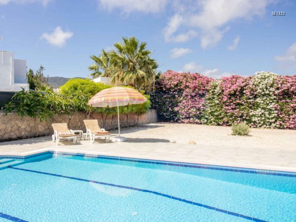 Private Villa with Sea View and Pool in Esentepe , North Cyprus