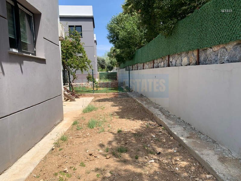 Garden Apartment with Pool, Alsancak North Cyprus