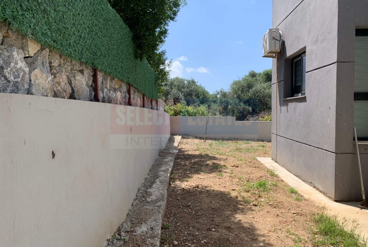 Garden Apartment with Pool, Alsancak North Cyprus