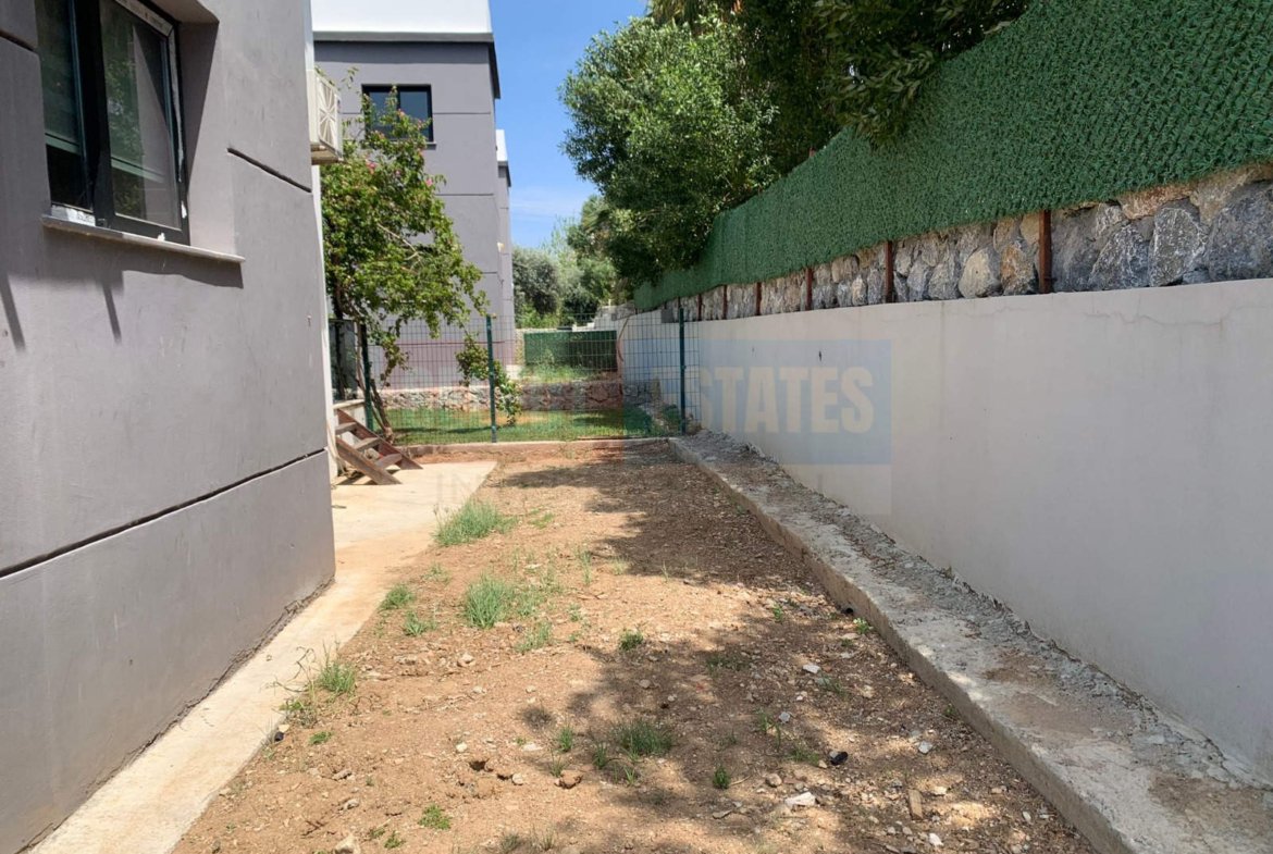 Garden Apartment with Pool, Alsancak North Cyprus