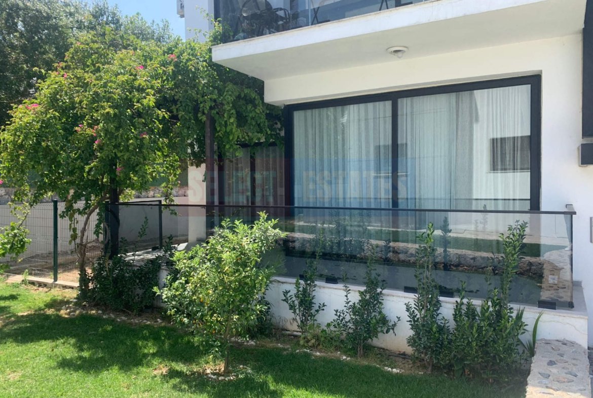 Garden Apartment with Pool, Alsancak North Cyprus
