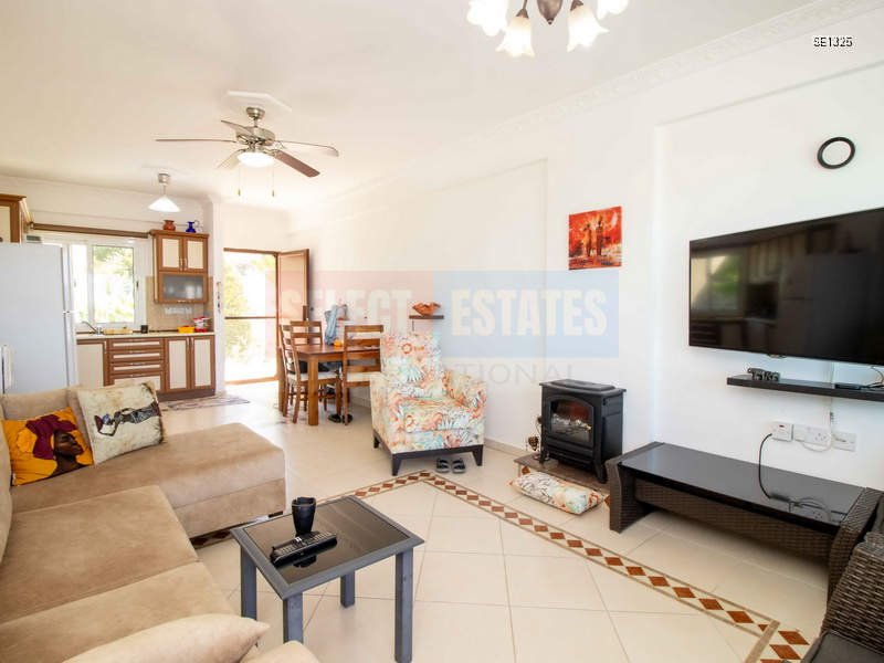 Apartment with Garden and View in Çatalköy