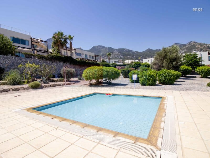 Apartment with Garden and View in Çatalköy