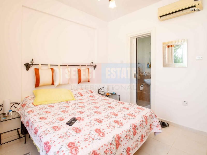 Apartment with Garden and View in Çatalköy
