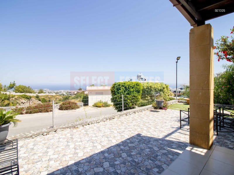 Apartment with Garden and View in Çatalköy