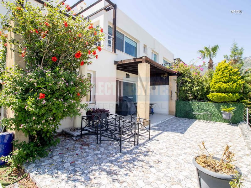 Apartment with Garden and View in Çatalköy