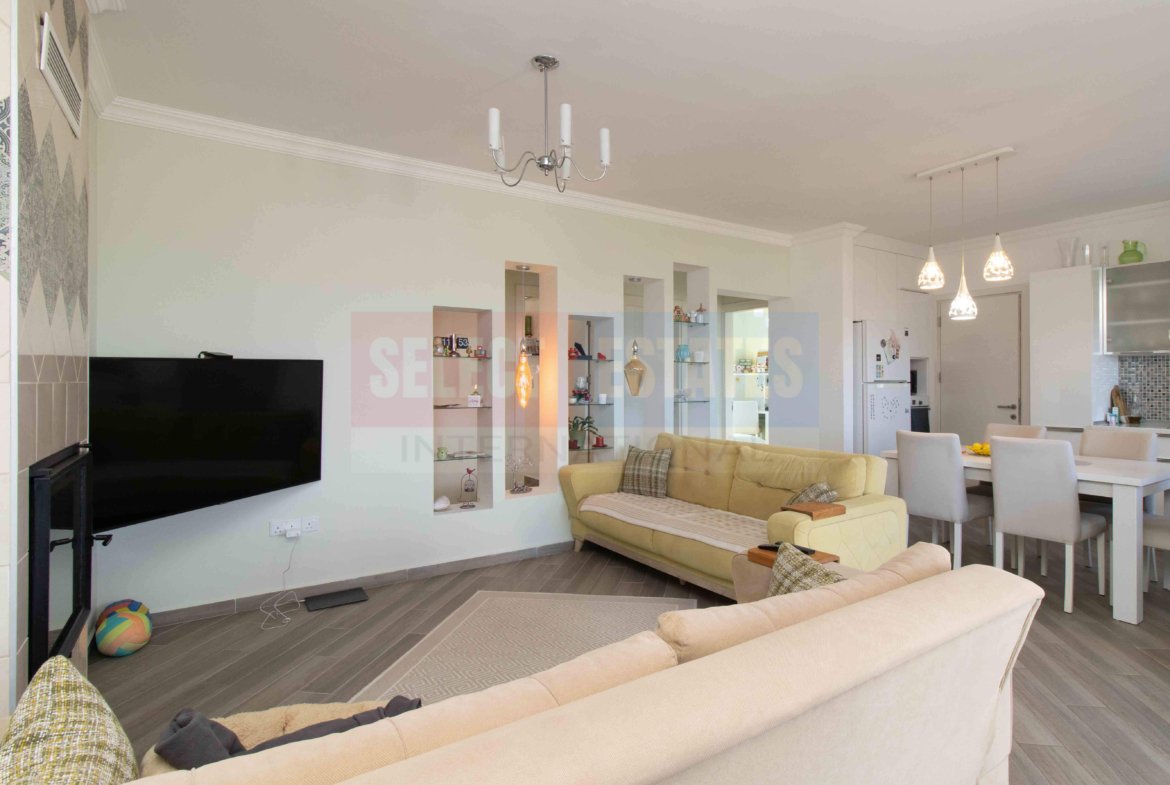 Luxury Penthouse with Sea View in Esentepe, North Cyprus Property