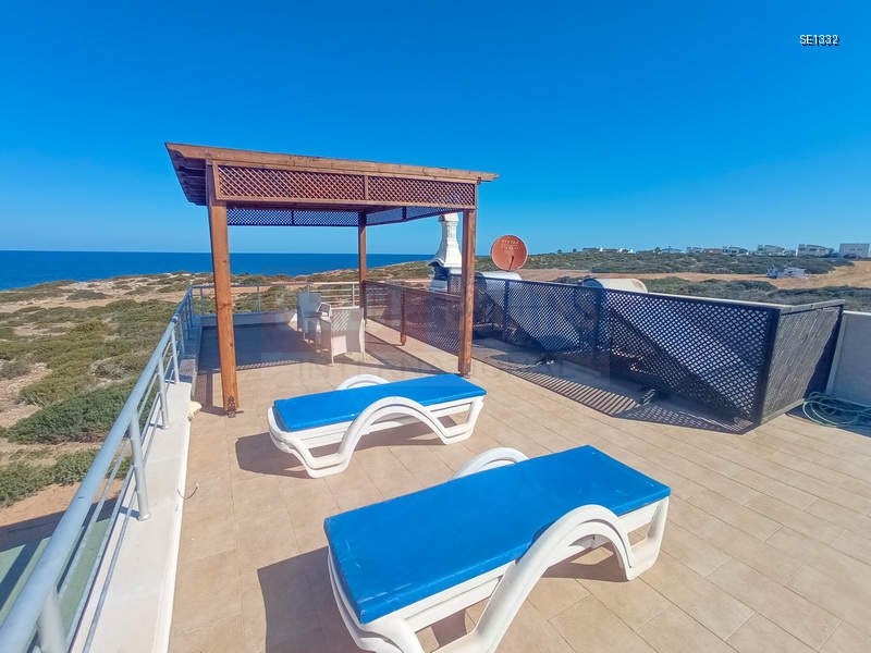 Sea View Penthouse in Tatlısu