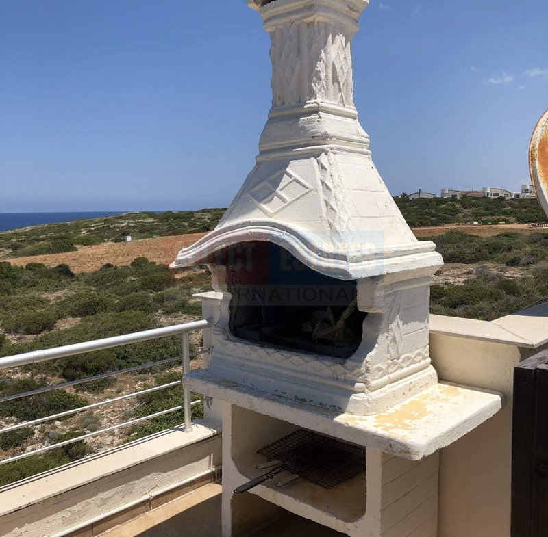Sea View Penthouse in Tatlısu