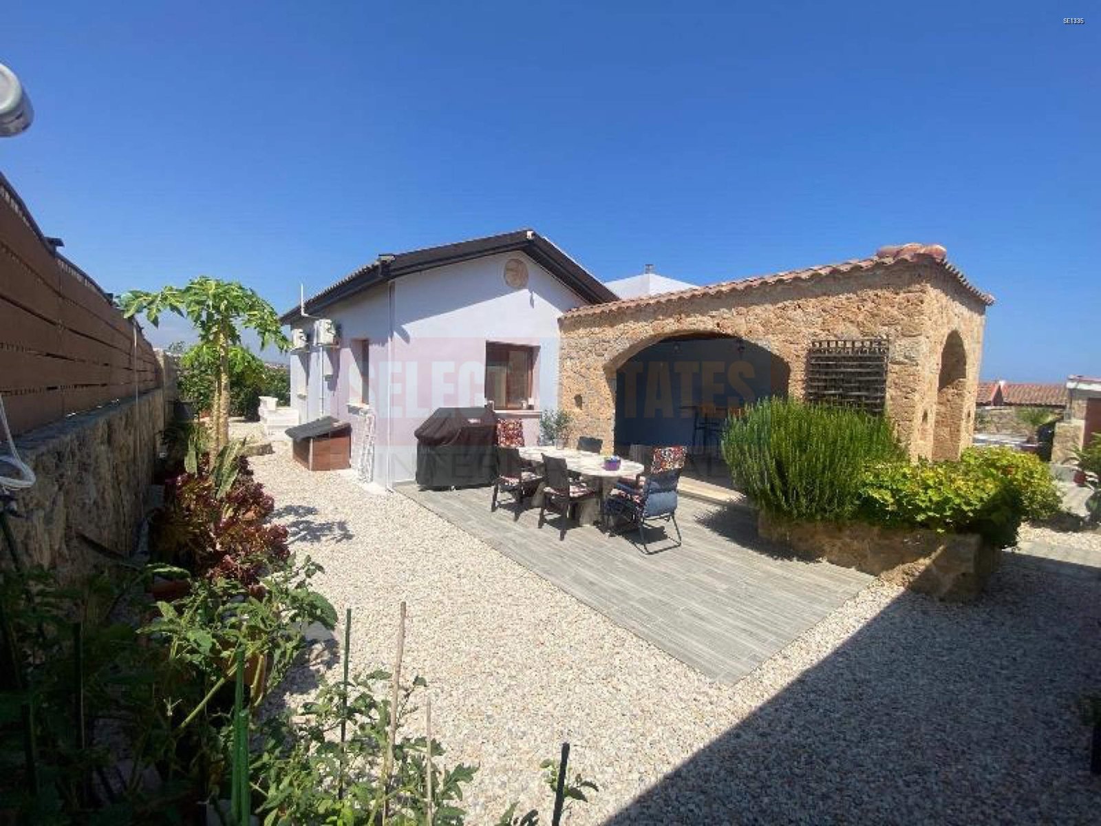 Magnificent Bungalow in Küçük Erenköy – bahceli