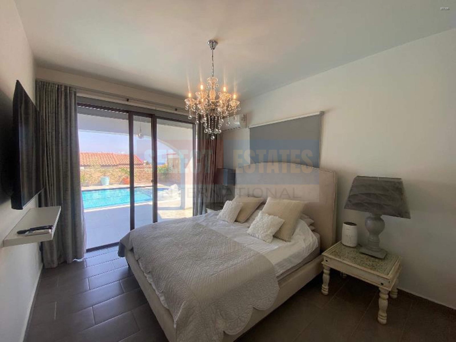 Magnificent Bungalow in Küçük Erenköy – bahceli