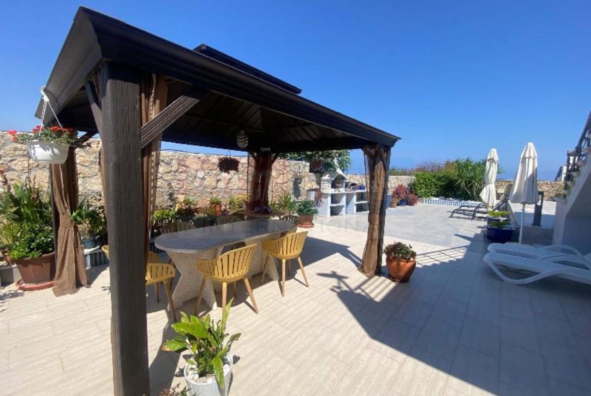 Magnificent Bungalow in Küçük Erenköy – bahceli