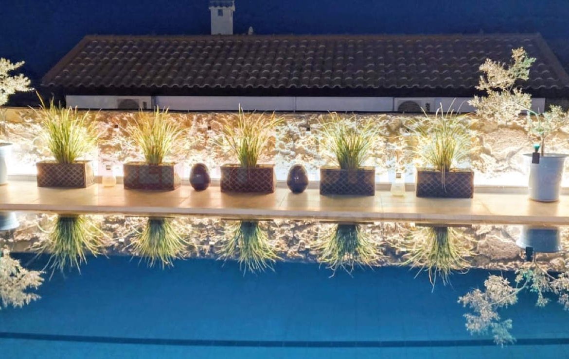 Magnificent Bungalow in Küçük Erenköy – bahceli