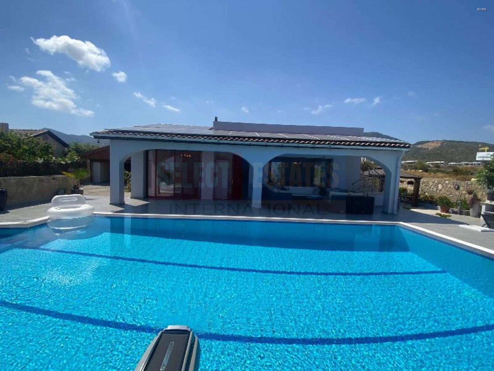 Magnificent Bungalow in Küçük Erenköy – bahceli