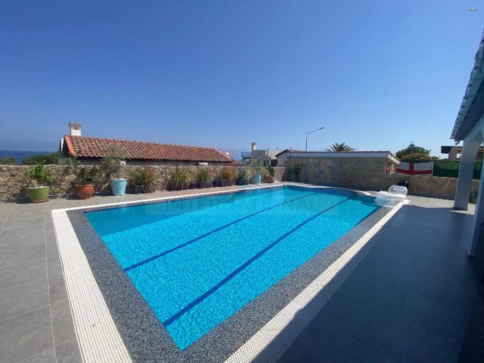 Magnificent Bungalow in Küçük Erenköy – bahceli