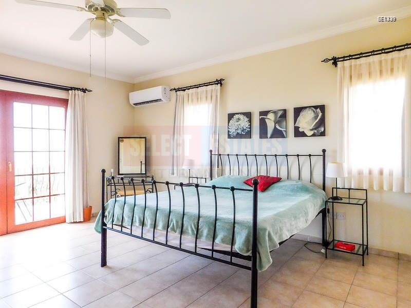 3-Bedroom Villa for Sale in Bellapais | Private Pool |