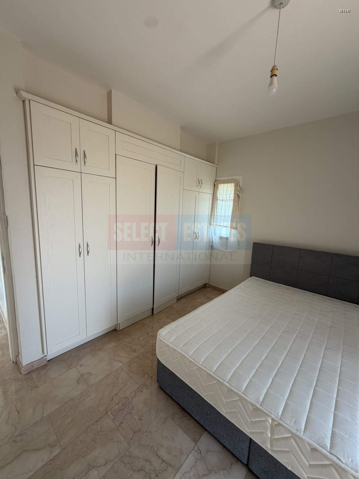 SE1342_006 Karşıyaka Girne Rental Villa with Pool