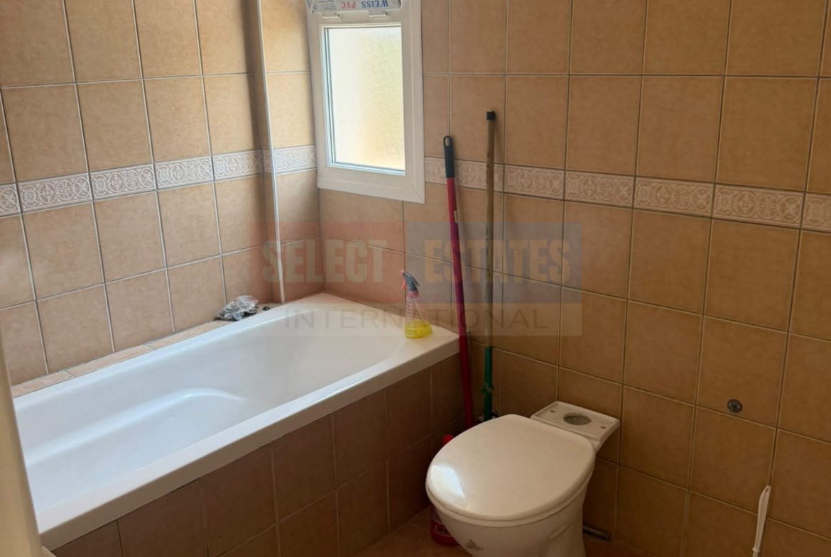 Karşıyaka Girne Rental Villa with Pool