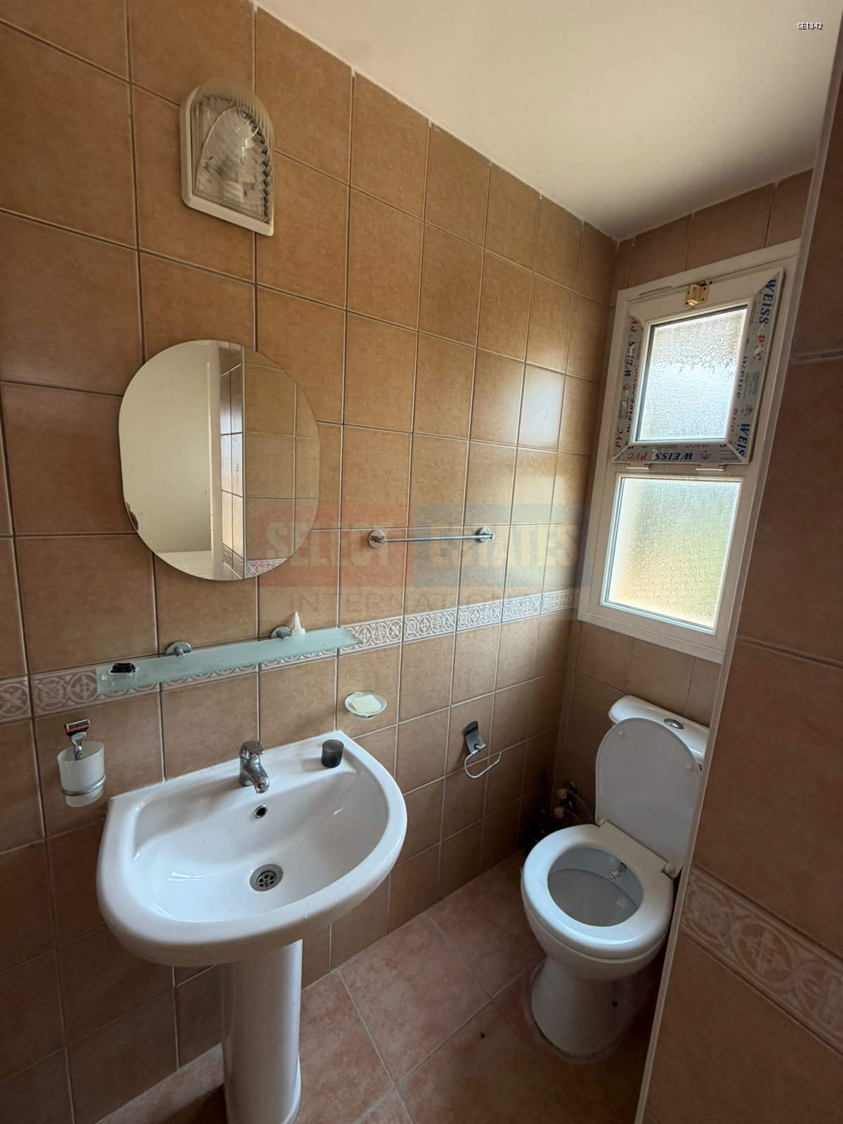 SE1342_013 Karşıyaka Girne Rental Villa with Pool