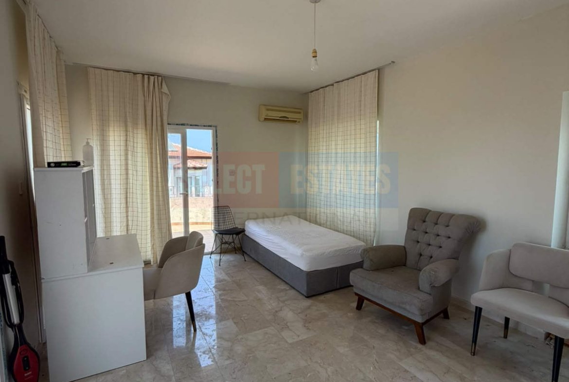 Karşıyaka Girne Rental Villa with Pool