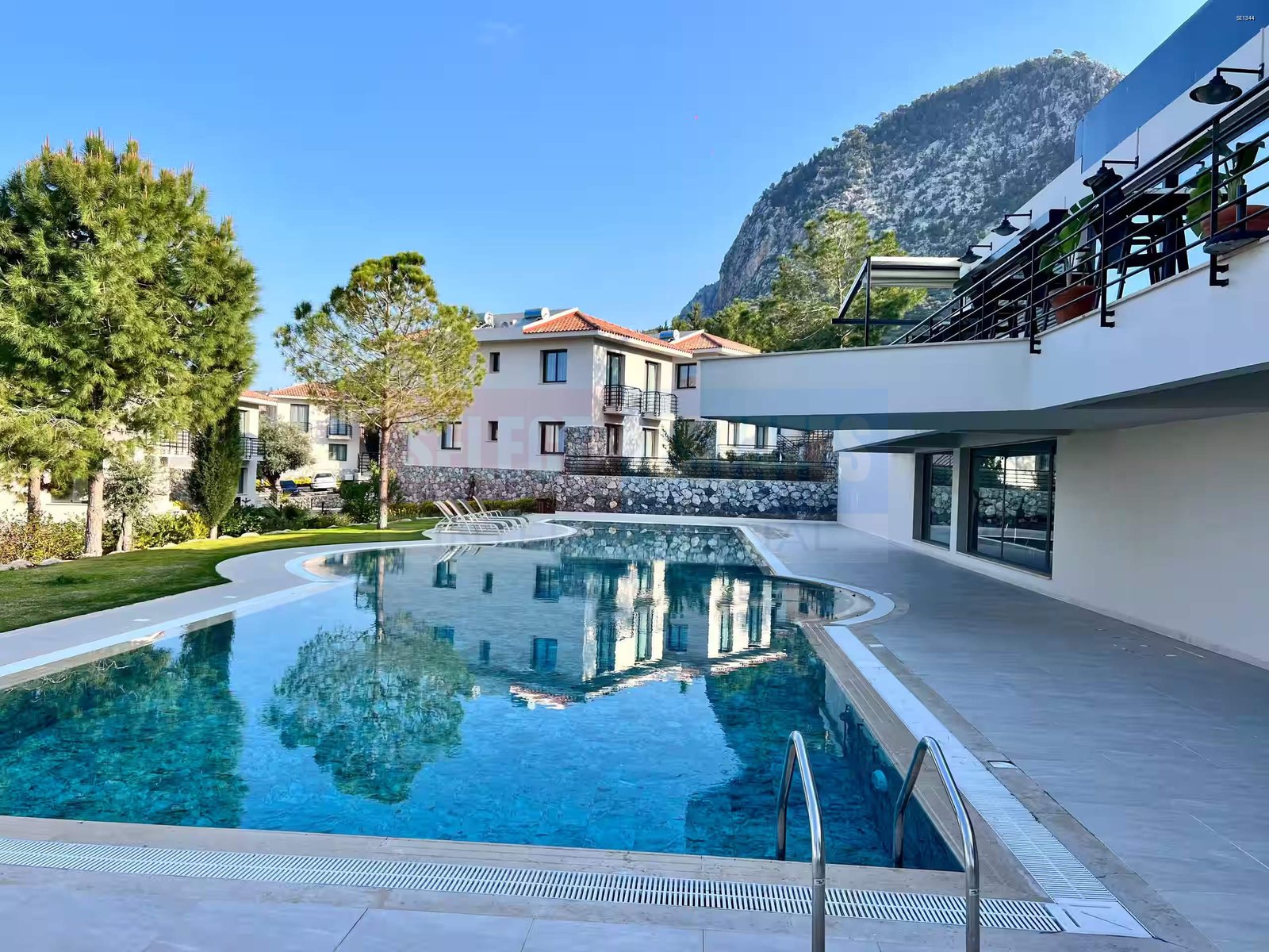 Kyrenia Vineyard Retreat | Tuscan-Inspired Luxury Apartments, Ilgaz