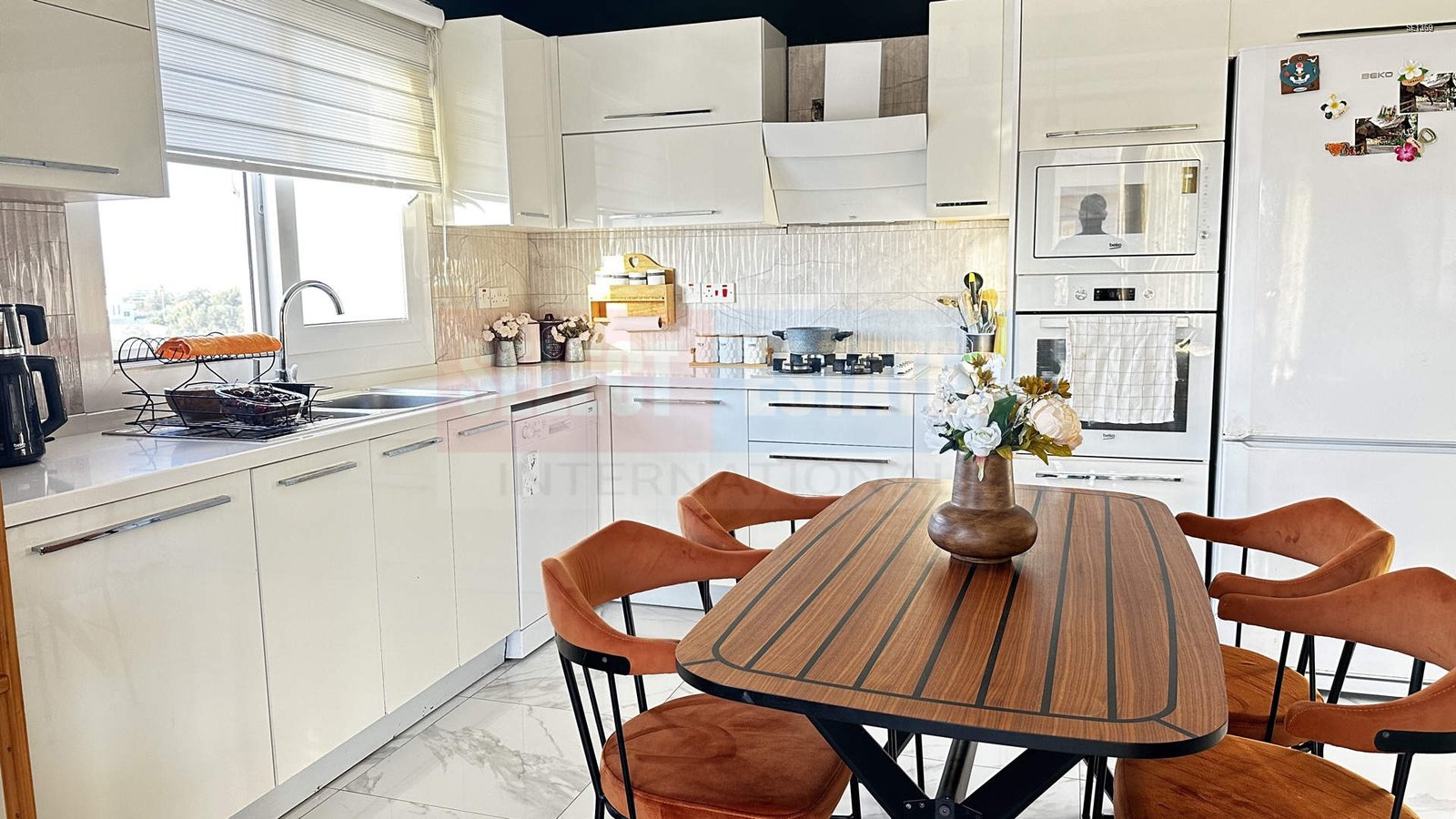 Alsancak Furnished Penthouse with Pool