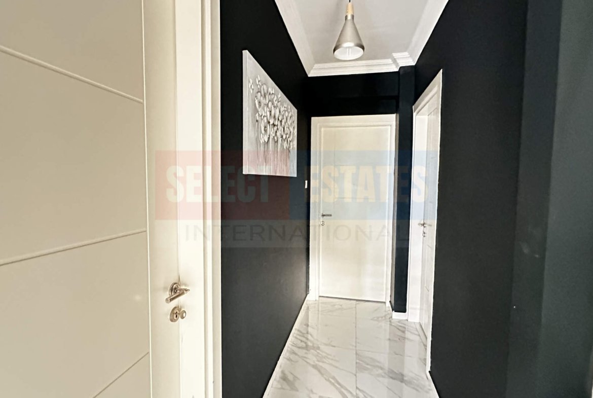 Alsancak Furnished Penthouse with Pool