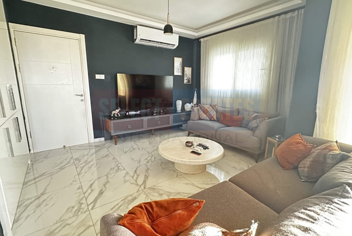 Alsancak Furnished Penthouse with Pool